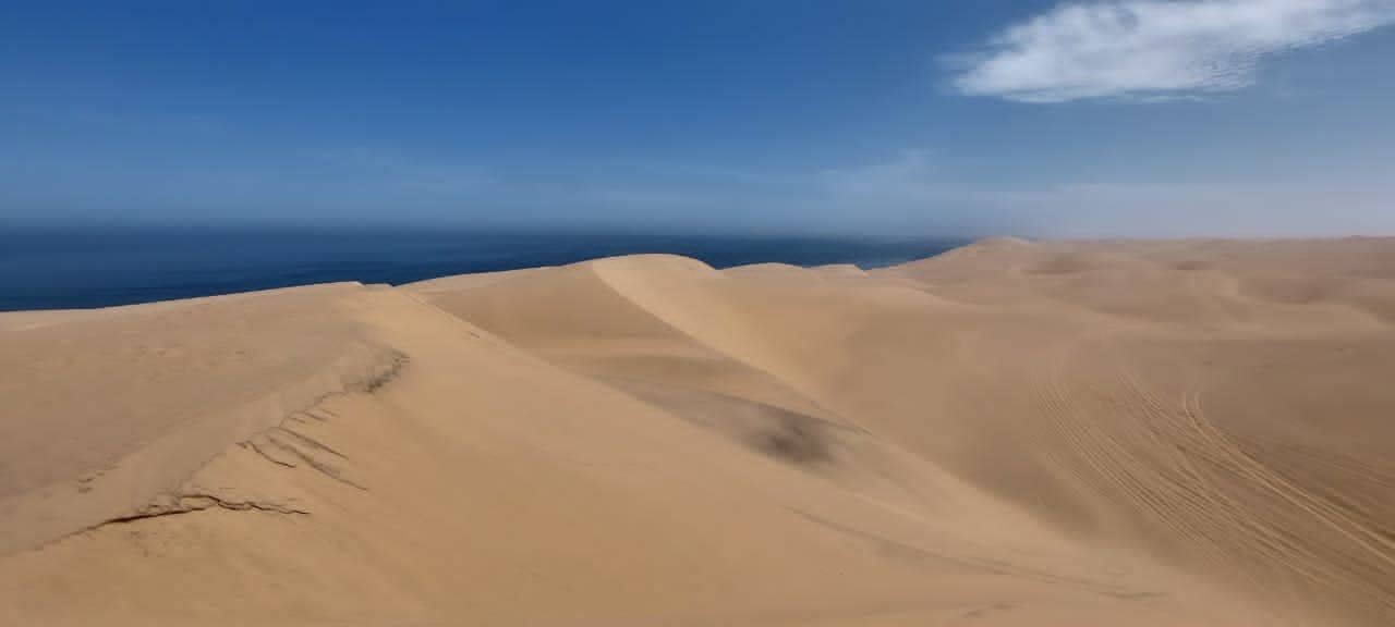 Sandwich Harbour Image 20